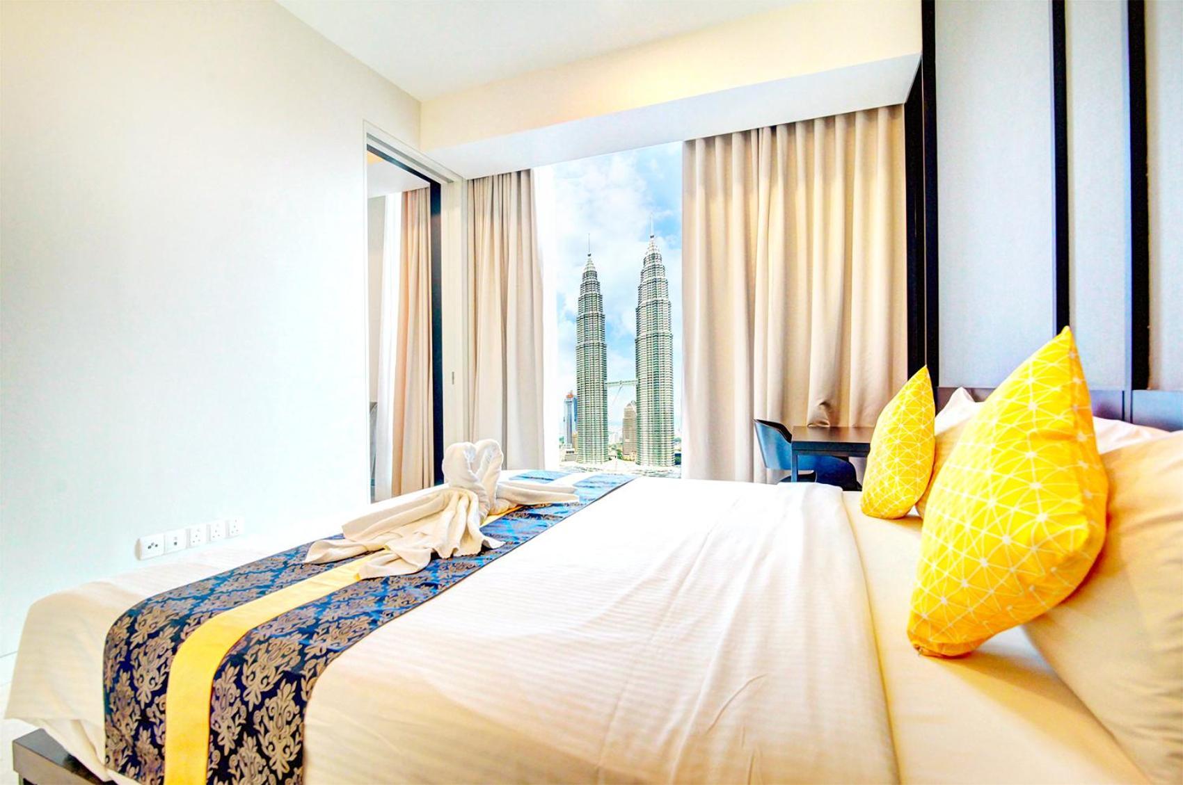 Tropicana The Residences By Ubook Apartemen *